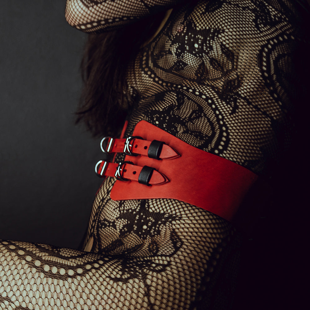 Waist corset belt red and black